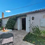 Le Four A Chaux By Interhome *