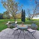 Le Four A Chaux By Interhome *