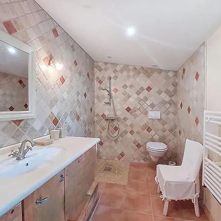 Le Four A Chaux By Interhome Epargnes