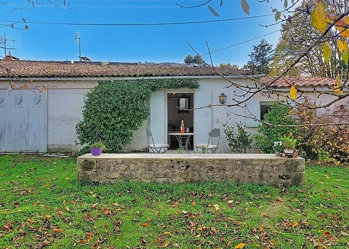 Le Four A Chaux By Interhome